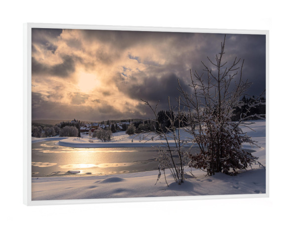 Poster mit weißem Rahmen "Sonnenaufgang im Winter" artboxONE - Natur,Reise