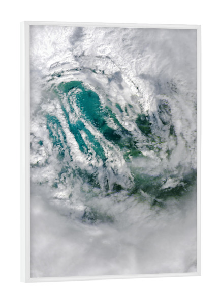 Poster mit weißem Rahmen "Im Auge des Sturms" artboxONE - Natur - Sturm,Natur,Hurricane,Wind,Unwetter,Wetter,Gewitter