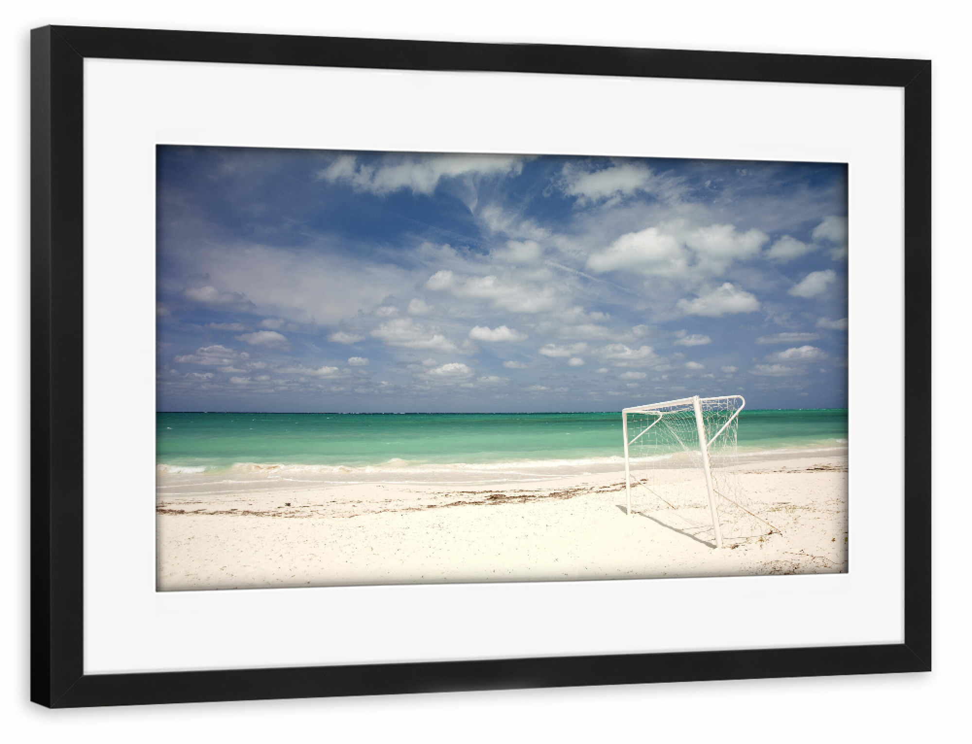 Poster mit Rahmen schwarz "Traumstrand Karibik" artboxONE - Reise / Strand und Meer - Karibik,Traumstrand,Cayo levisa,Kuba,Tor,Fussballtor,Strand