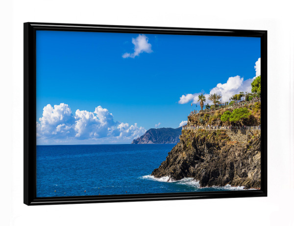 Poster mit schwarzem Rahmen "Felsen, Mittelmeer, Wolken" artboxONE - Natur,Reise,Reise / Strand und Meer