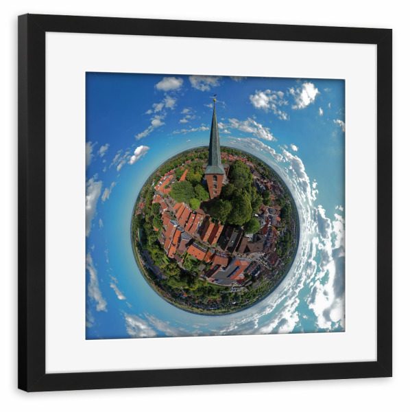 Poster mit Rahmen schwarz "St.-Magnus-Kirche (W-Seite) Esens" artboxONE - Städte,Reise,Architektur,Reise / Länder,Städte / Weitere