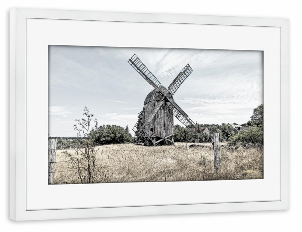 Poster mit Rahmen weiß "Alte historische Windmühle" artboxONE - Natur,Architektur