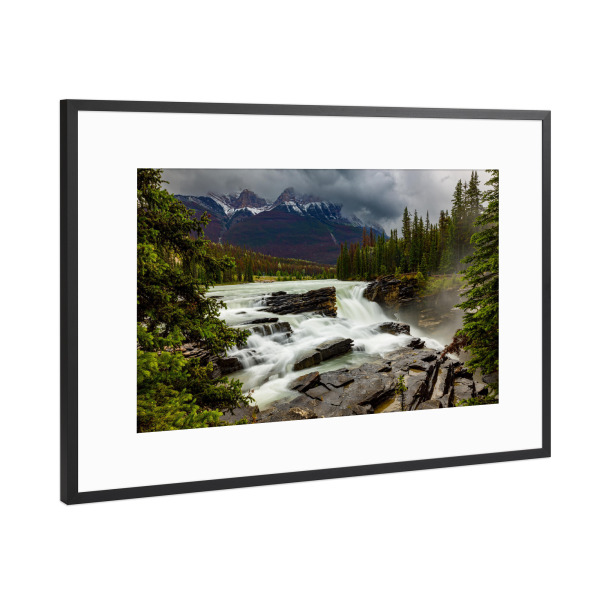 Poster mit Rahmen Schwarz (Metallic) "Athabasca Wasserfälle" artboxONE - Natur,Reise