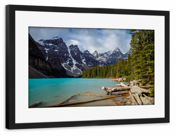 Poster mit Rahmen schwarz "Der Lake Moraine" artboxONE - Natur,Reise - Kanada,Rocky mountains,Lake moraine,Bergsee,Banff,Berge,Landschaft,Natur,See