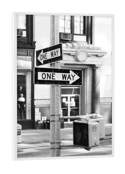 Poster mit weißem Rahmen "New York City - One Way Street" artboxONE - Städte,Städte / New York,Reise,Schwarzweiß,Architektur