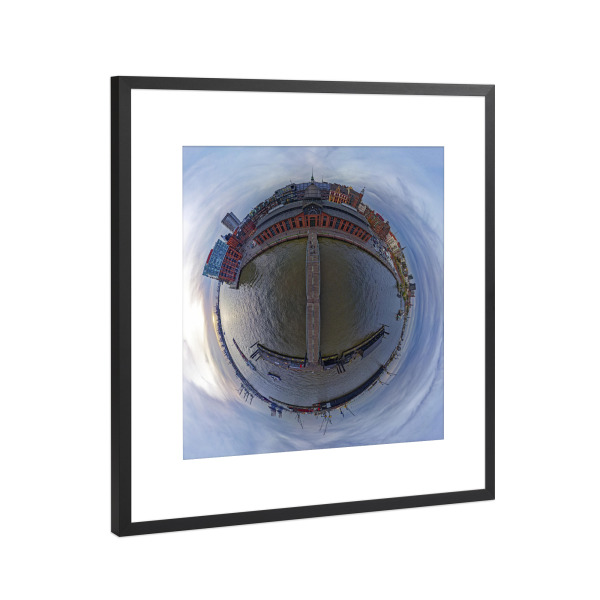 Poster mit Rahmen Schwarz (Metallic) "Hamburg Fischauktionshalle aus 20m" artboxONE - Städte,Städte / Hamburg,Reise,Architektur,Reise / Länder