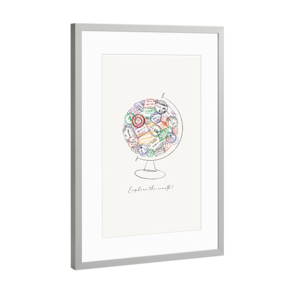 Poster mit Rahmen Silber "Globus-Passstempel" artboxONE - Reise