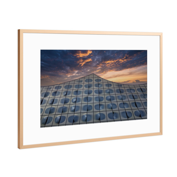 Poster mit Rahmen Kupfer "Window Wavepeak in Sundown Sky" artboxONE - Städte,Städte / Hamburg,Reise,Architektur,Reise / Länder