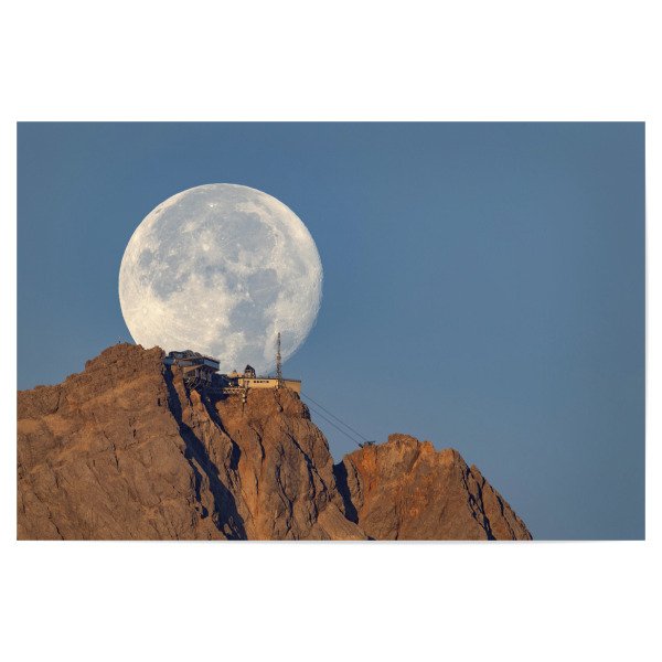 Poster 30x20 cm "Vollmond hinter Zugspitze" artboxONE - Natur - Mond,Zugspitze,Bayern,Natur,Berg,Vollmond