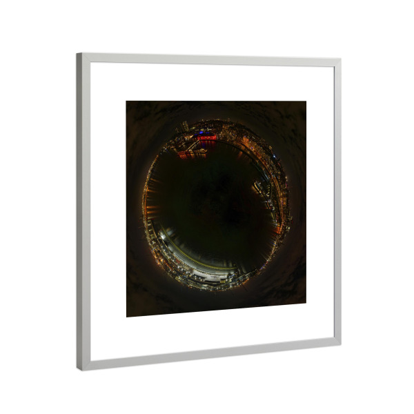 Poster mit Rahmen Silber "Hamburg Hafen Dock11 - Planet" artboxONE - Städte,Städte / Hamburg,Reise,Architektur,Reise / Länder