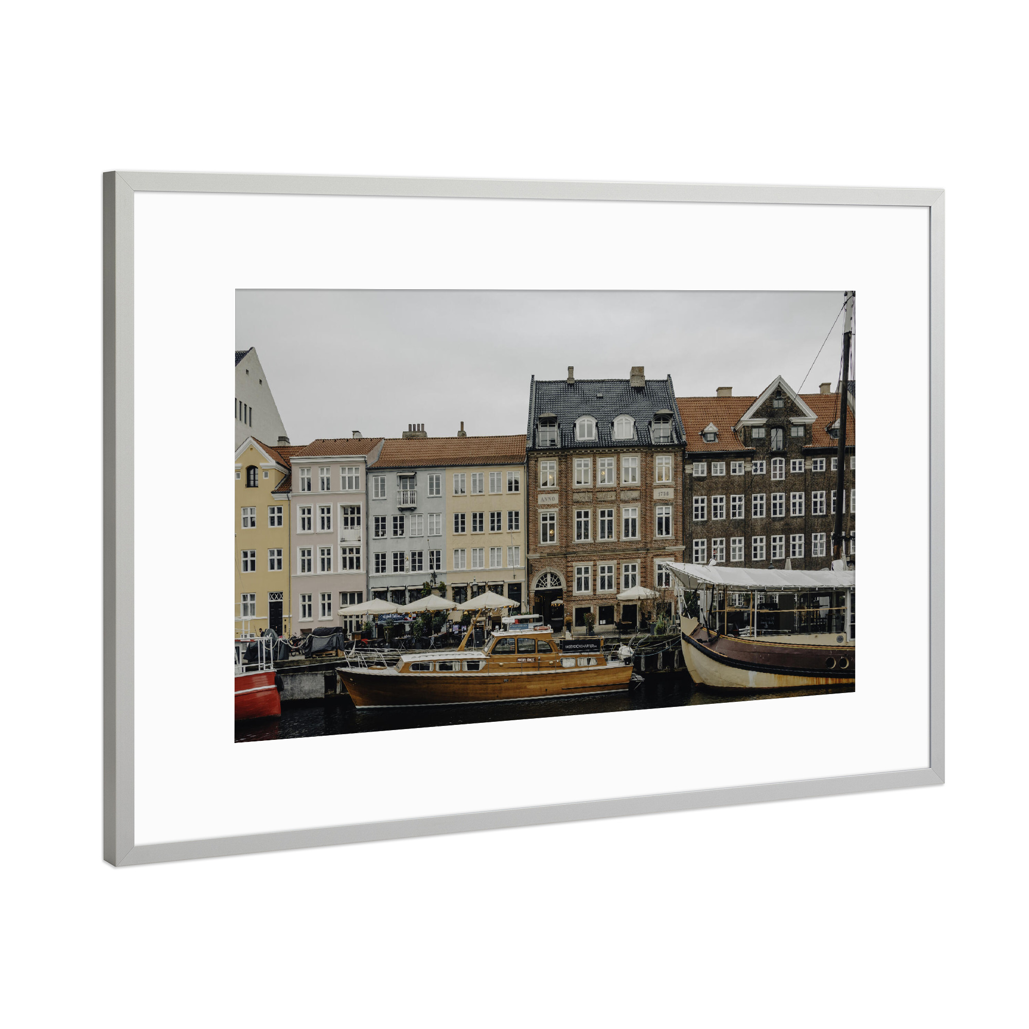 Poster mit Rahmen Silber "Farben von Nyhavn, braun" artboxONE - Reise,Architektur,Städte / København