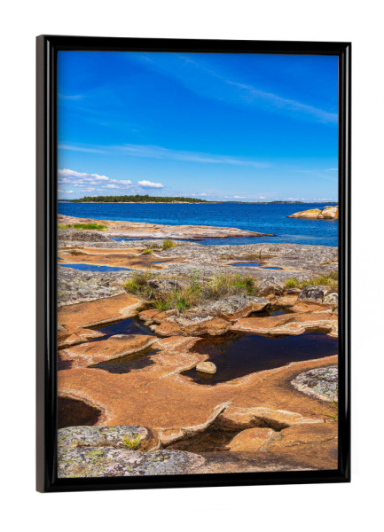 Poster mit schwarzem Rahmen "Felsen, Ostsee, Himmel" artboxONE - Natur,Reise,Reise / Strand und Meer