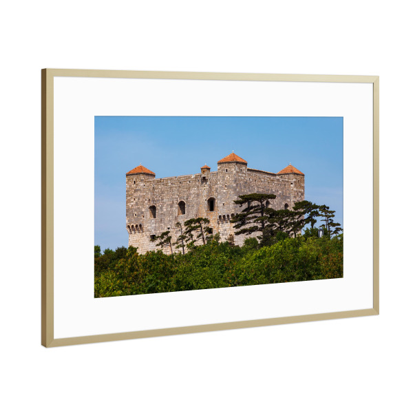 Poster mit Rahmen Gold "Burg Nehaj bei Senj Kroatien" artboxONE - Architektur - Kroatien,Senj,Nehaj,Burg,Stadt,Adria,Schloss,Hafen,Mittelalter