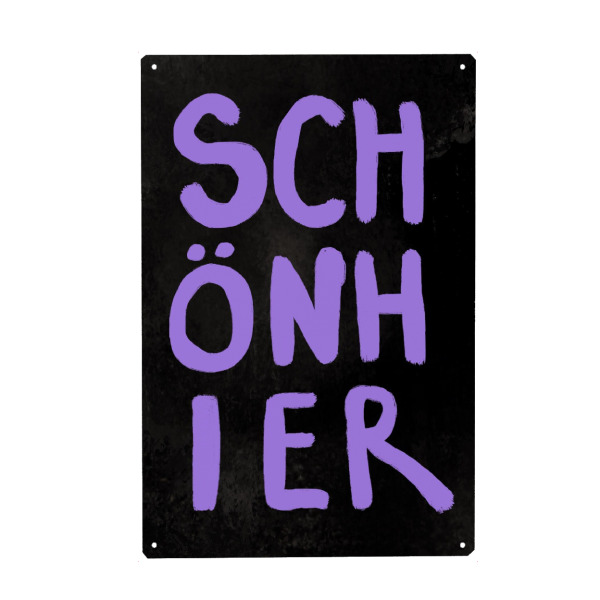 Holzbild "Schön hier !" artboxONE - Typografie - Schön hier,Eingangsbereich,Eingangstür,Lila,Typo,Schrift,Schön,Hier,Posterprint,Bunt