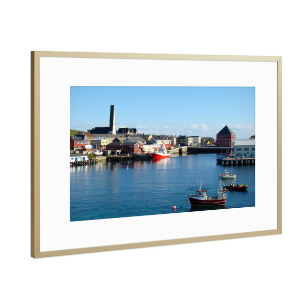 Poster mit Rahmen Gold "Vardo in Nordnorwegen" artboxONE - Reise,Reise / Strand und Meer,Reise / Länder