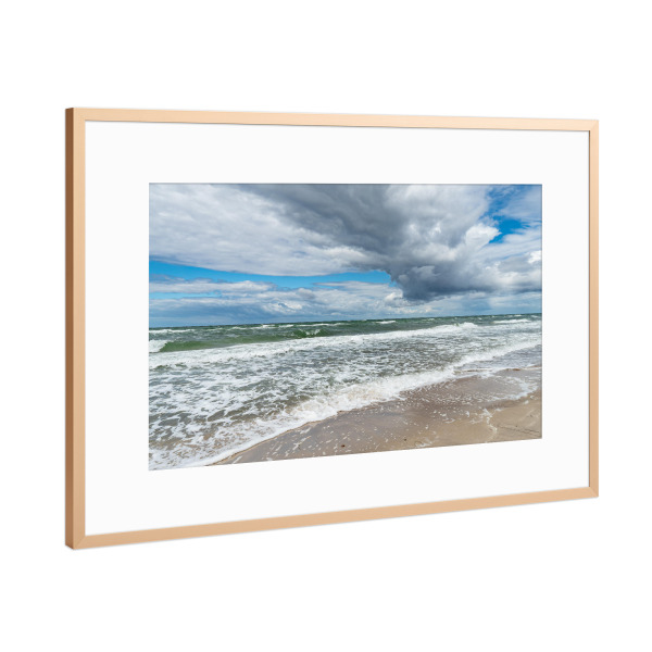 Poster mit Rahmen Kupfer "Wolken, Ostsee, Wellen, Strand" artboxONE - Natur,Reise,Reise / Strand und Meer