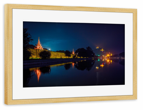 Poster mit Rahmen kiefer "Königlicher Palast" artboxONE - Architektur