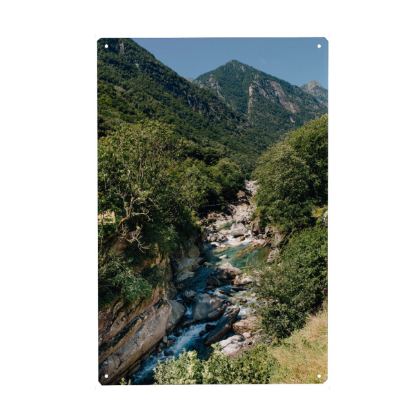 Metall Poster "Im Verzascatal" artboxONE - Natur,Reise - Verzascatal,Verzasca,Schweiz,Fluss,Berg,Natur,Sommer,Wandern,Naturbad,Felsen - Blechschild