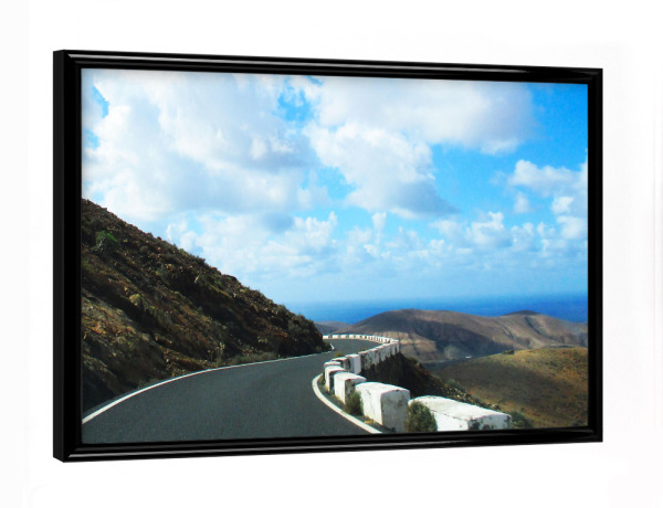 Poster mit schwarzem Rahmen "Straße @ Fuerte" artboxONE - Reise,Reise / Strand und Meer,Reise / Länder