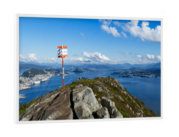 Poster mit weißem Rahmen "Auf dem Gipfel Sukkertoppen" artboxONE - Natur,Reise,Reise / Strand und Meer,Reise / Länder,Städte / Weitere