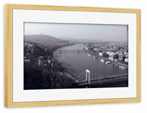 Poster mit Rahmen kiefer "Donau @ Budapest" artboxONE - Reise,Schwarzweiß,Reise / Länder,Städte / Budapest