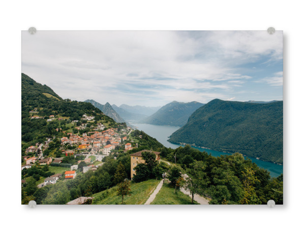 Acrylglasbild "Blick über das Dorf Brè" artboxONE - Natur,Reise - Brè,Dorf,Monte bre,Monte brè,Lugano,Luganer see,Schweiz,Wandern,See,Weitblick