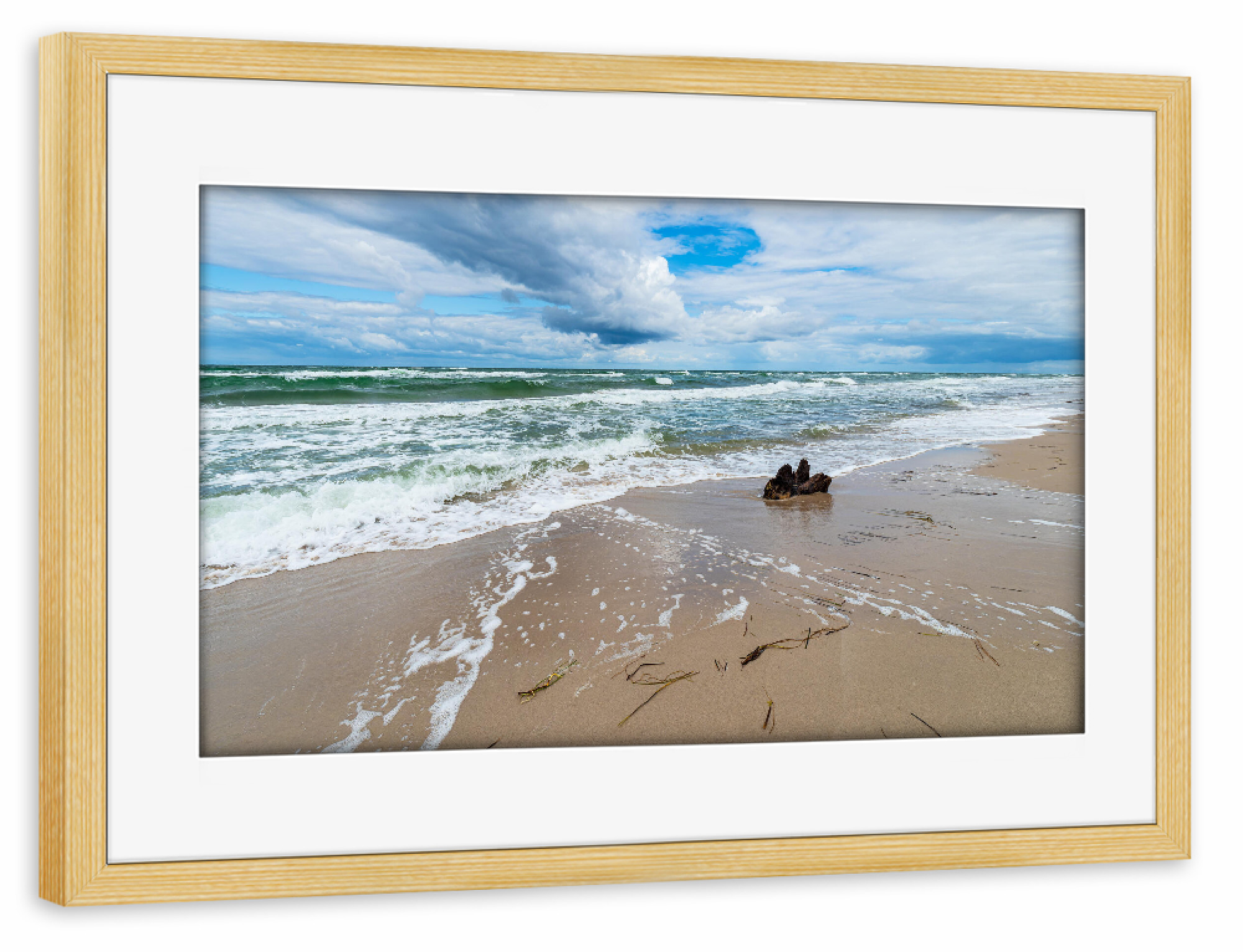 Poster mit Rahmen kiefer "Strand, Wellen, Wolken" artboxONE - Natur,Reise,Reise / Strand und Meer