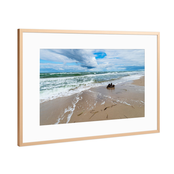 Poster mit Rahmen Kupfer "Strand, Wellen, Wolken" artboxONE - Natur,Reise,Reise / Strand und Meer