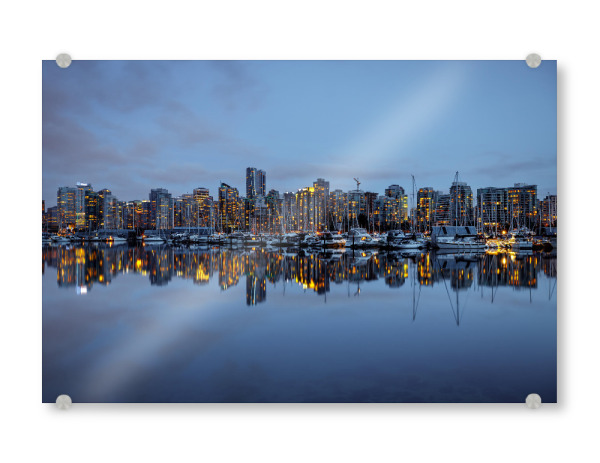 Acrylglasbild "Vancouver in Kanada" artboxONE - Architektur - Vancouver,Kanada,Skyline,Stadt,Hafen,Spiegelung,Abend,Nacht,Hochhaus