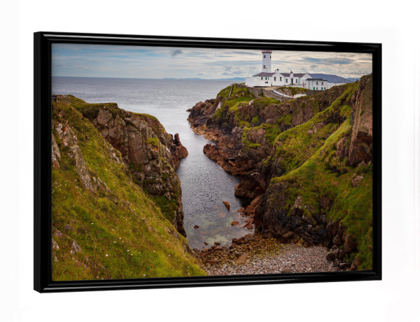 Poster mit schwarzem Rahmen "Leuchtturm von Fanad Head" artboxONE - Natur,Reise,Architektur
