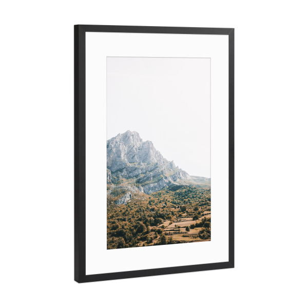 Poster mit Rahmen Schwarz (Metallic) "Berg in den Picos de Europa" artboxONE - Natur,Reise,Reise / Länder