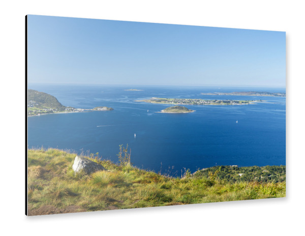 Alu-Dibond "Fjord mit Inseln bei Alesund" 30x20 cm artboxONE