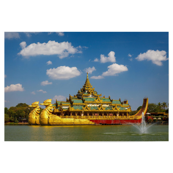 Poster 30x20 cm "Yangon königliche Barke" artboxONE - Architektur - Yangon,Myanmar,Rangoon,Schiff,Boot,Königliche barke,See,Pagode,Buddhismus,Golden