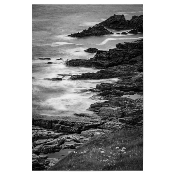 Poster 30x20 cm "Irische Küste" artboxONE - Natur,Schwarzweiß - Küste,Riff,Kliff,Meer,Ozean,Wellen,Irland,Felsenküste,Strand,Atlantik