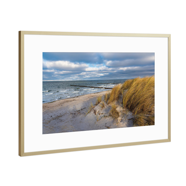 Poster mit Rahmen Gold "Düne, Gras, Strand, Meer" artboxONE - Natur,Reise,Reise / Strand und Meer