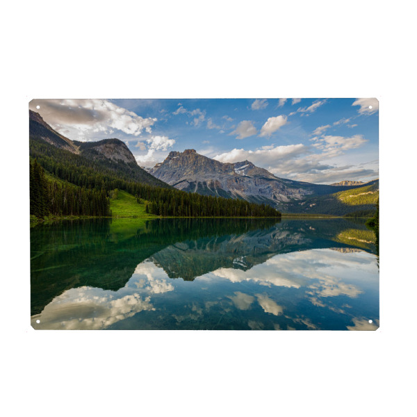 Holzbild "Spiegelung im Lake Emerald" artboxONE - Natur,Reise - Kanada,Rocky mountains,Bergsee,Lake emerald,Natur,Landschaft