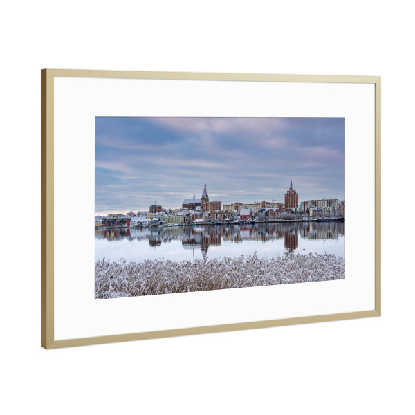 Poster mit Rahmen Gold "Stadt, Kirche, Schilf, Fluss" artboxONE - Natur,Reise,Architektur,Städte / Weitere