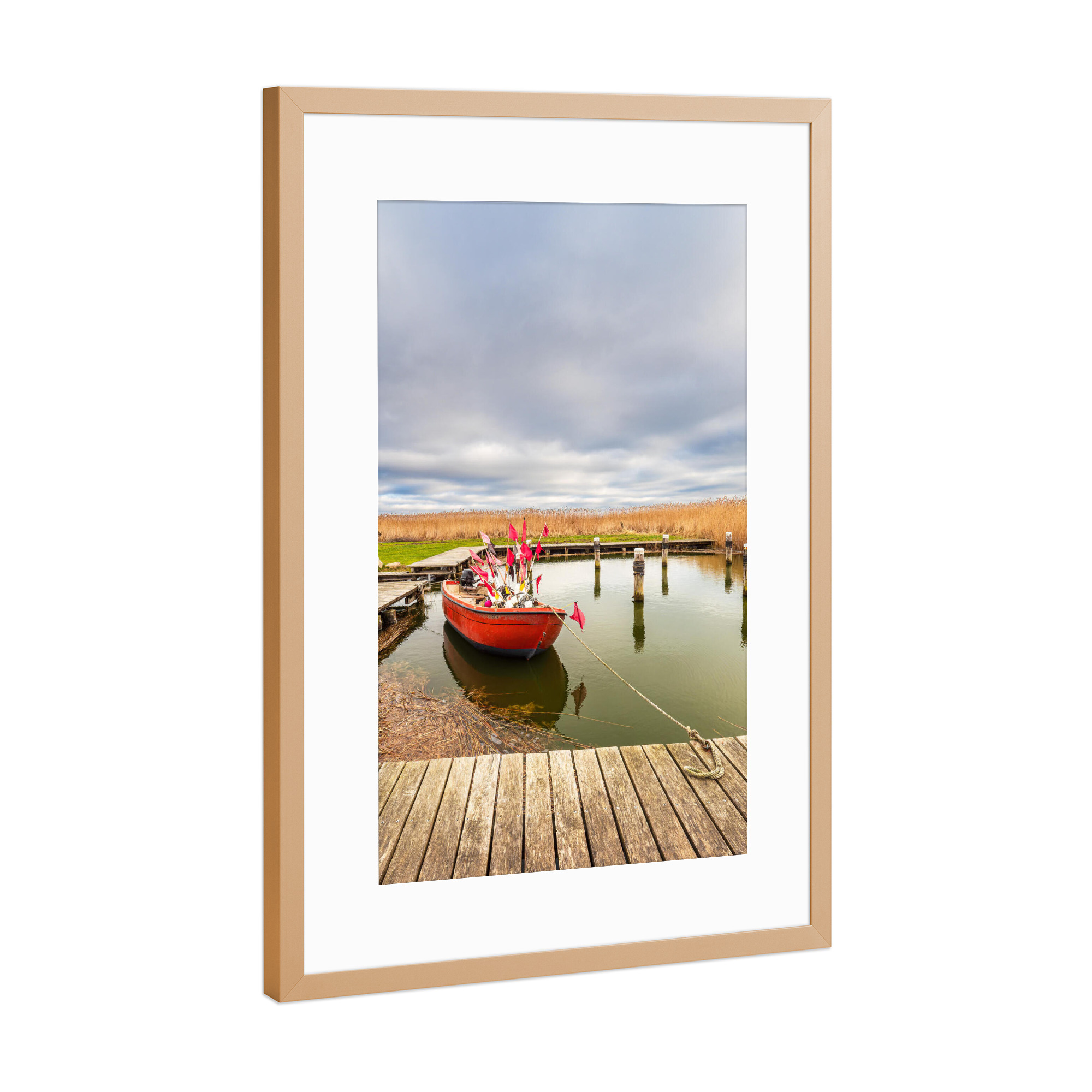 Poster mit Rahmen Kupfer "Steg, Boot, Schilf, Wolken" artboxONE - Natur,Reise,Reise / Strand und Meer