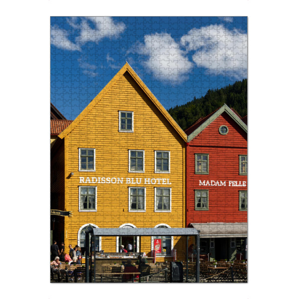 Puzzle Ravensburger "Gelbes Haus in Bergen" artboxONE - Reise,Architektur,Reise / Länder,Städte / Weitere