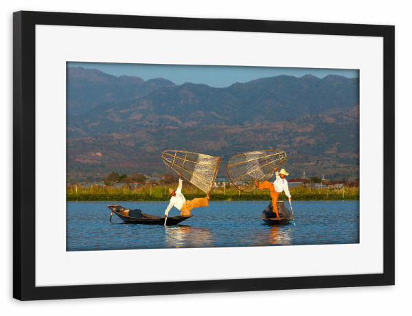 Poster mit Rahmen schwarz "Fischer auf dem Inle See" artboxONE - Reise / Asien,Männer