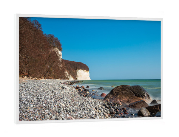 Poster mit weißem Rahmen "Meer, Kreidefelsen, Steine" artboxONE - Natur,Reise,Reise / Strand und Meer