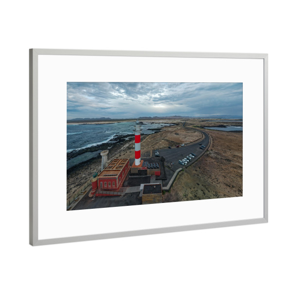 Poster mit Rahmen Silber "Fuerteventura -Faro del Toston" artboxONE - Städte,Natur,Reise,Architektur,Reise / Strand und Meer