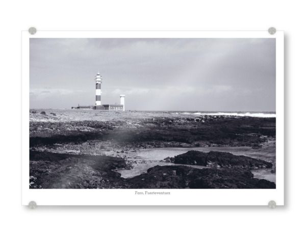 Acrylglasbild "Leuchtturm auf Fuerte" artboxONE - Reise,Schwarzweiß,Architektur,Reise / Strand und Meer,Reise / Länder