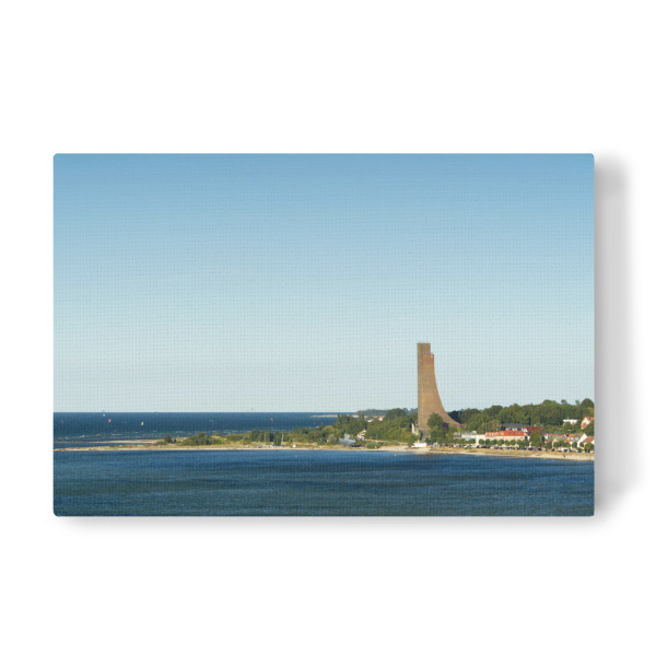 Leinwandbild "Laboe mit Marine-Ehrenmal" artboxONE - Natur,Reise,Reise / Strand und Meer