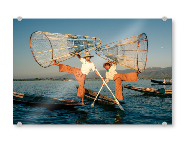 Acrylglasbild "Inle See Akrobaten" artboxONE - Natur,Menschen,Reise / Asien