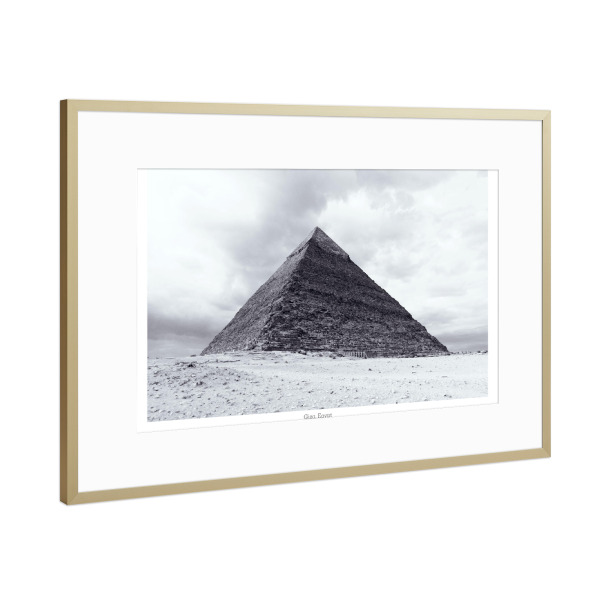 Poster mit Rahmen Gold "Die Cheops-Pyramide in Giza" artboxONE - Reise,Schwarzweiß,Architektur,Reise / Afrika,Reise / Länder