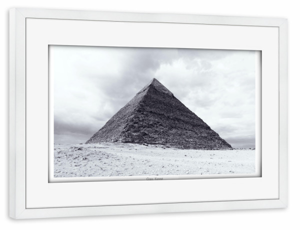 Poster mit Rahmen weiß "Die Cheops-Pyramide in Giza" artboxONE - Reise,Schwarzweiß,Architektur,Reise / Afrika,Reise / Länder