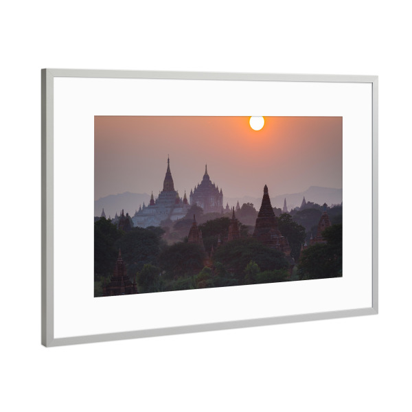 Poster mit Rahmen Silber "Bagan im Sonnenuntergang" artboxONE - Architektur,Reise / Asien