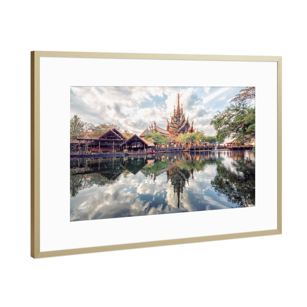 Poster mit Rahmen Gold "Heiligtum der Wahrheit" artboxONE - Städte,Reise,Architektur,Reise / Asien,Reise / Länder