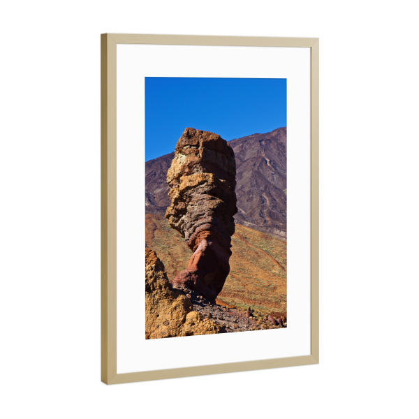 Poster mit Rahmen Gold "Roque Cinchado am Fuße des Teide" artboxONE - Natur,Reise,Reise / Länder